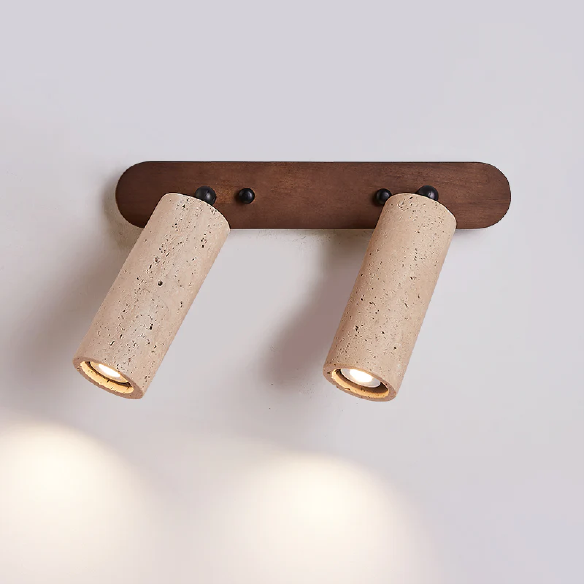 Aurivon | Minimalistische schwenkbare Wandleuchte aus Travertin für Retro-Eleganz 7