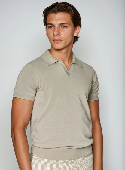 https://cdn.shopify.com/s/files/1/0903/2731/8834/files/Beige_polo_GA_2.webp?v=1747384032