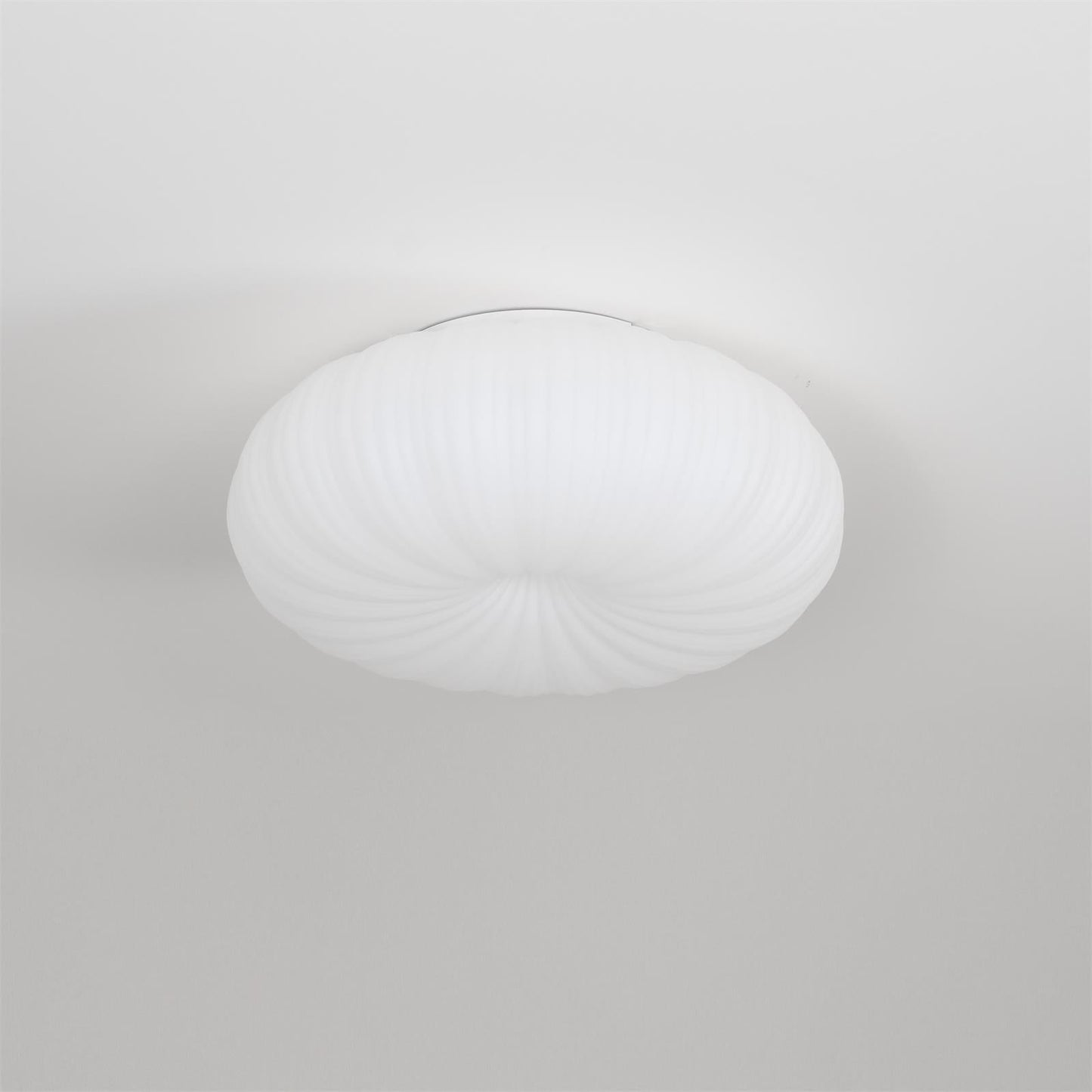 Ambiente ceiling light – Elegant ceiling lamp design