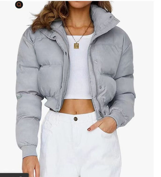 Brielle | Kuschelige Damen Winter Kurze Pufferjacke mit Kapuze 0