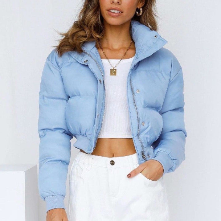 Brielle | Kuschelige Damen Winter Kurze Pufferjacke mit Kapuze 2