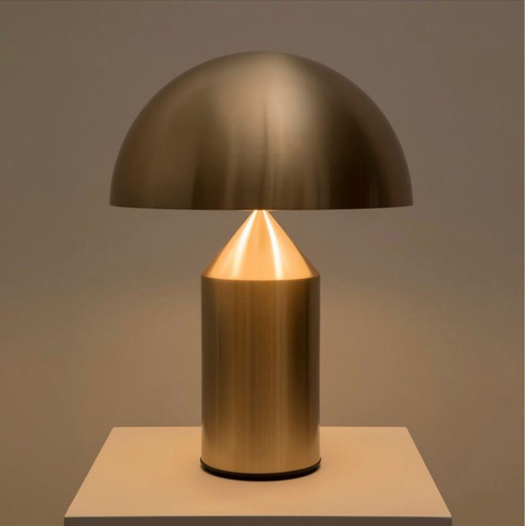 BrightTip - Minimalistische Tischlampe 2