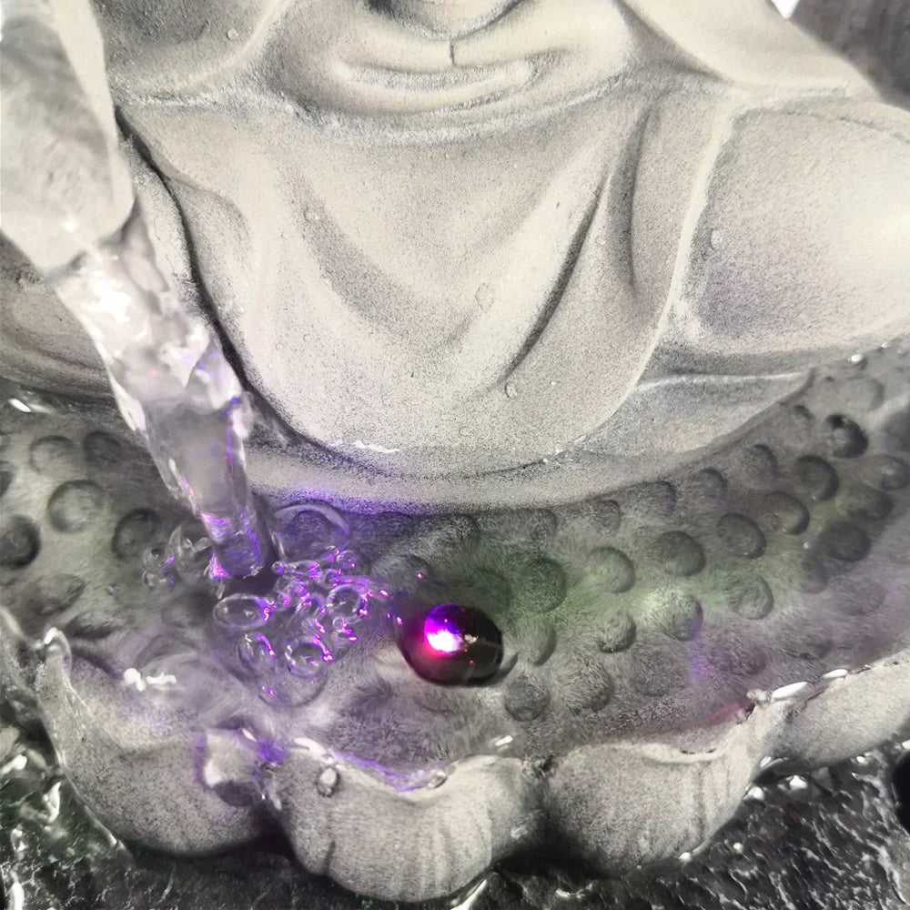 Buddha Wasserbrunnen mit Elegantem Design aus Harz – Beruhigende Raumdekoration für Wohnzimmer und Büro 4