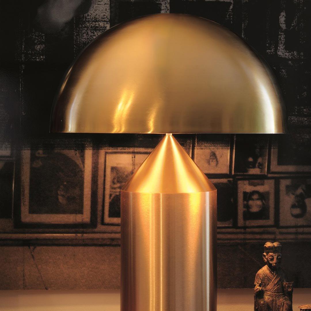CelestiLamp – Zeitgenössisches Metalllicht 8
