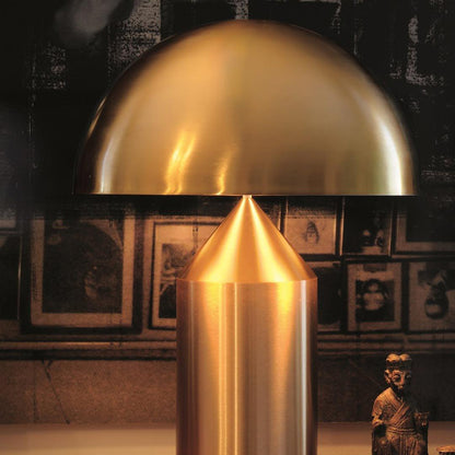 CelestiLamp – Zeitgenössisches Metalllicht 8