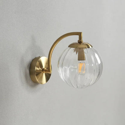 CrystalGlow – Moderne Glaswandleuchte 9