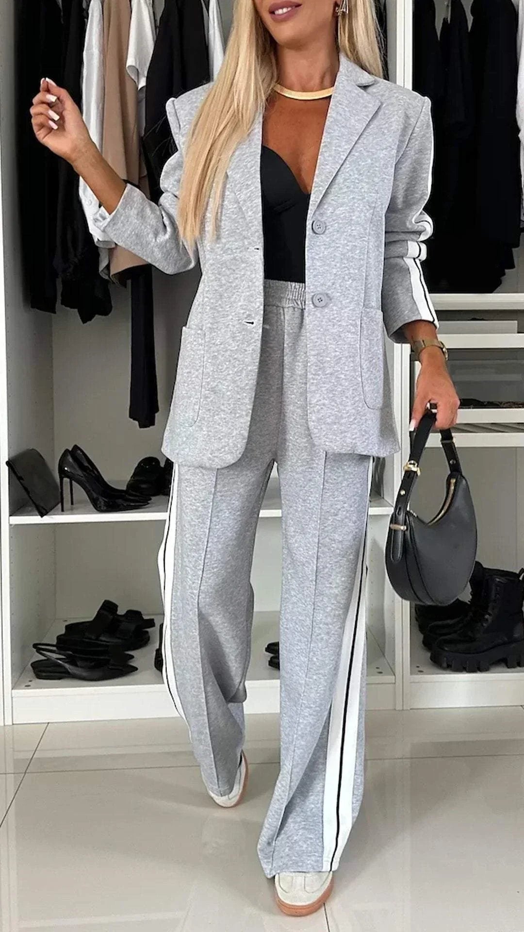 Damen-Hosenanzug mit Kontraststreifen | Elegant | Vielseitig und Modern 3