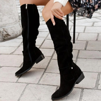 Damen Stiefel im modernen Chic – Bequeme und stilvolle Herbst- und Wintermode 3
