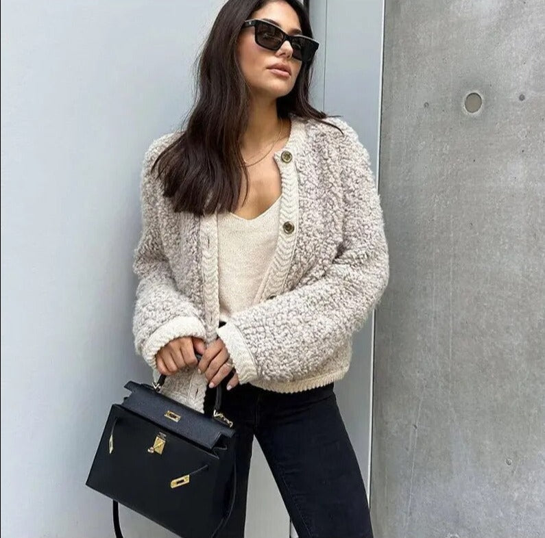 Daphne | Kuschelige Fleecejacke mit Knopfleiste für Damen – warm und stylisch 3