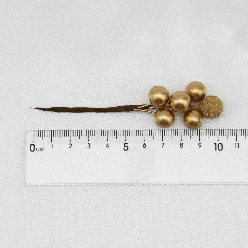 Dekorative Yangmei Beeren Set 10 Stück Schaumstoff Gold für Festliche Dekoration 6