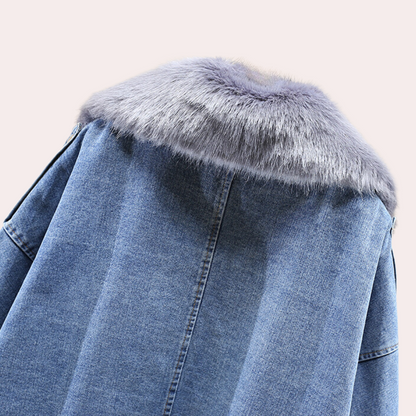 Delilah | Moderne Denim-Daunen-Winterjacke für Damen 3