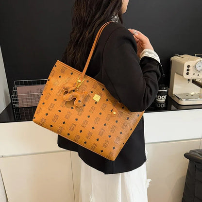 Designer Paris Fashion Crossbody Bag High-End Minimalist Leather Tote Vintage Inspired Commuter Purse Women Elegant Shopper 4