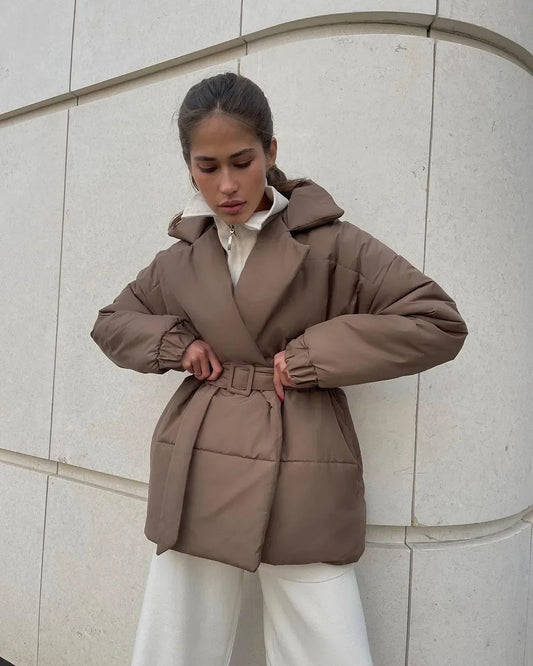 Dolie | Puffer-Winterjacke mit Gürtel für Damen 0