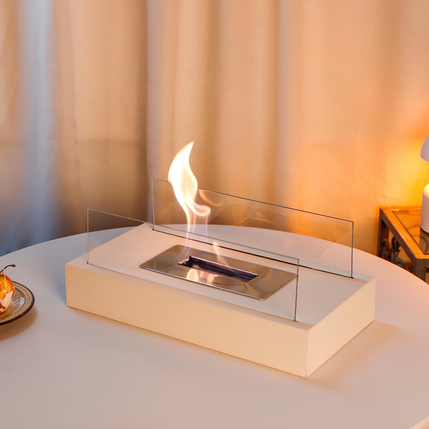 Eleganter Tischkamin aus Glas und Stahl – Tragbarer Bioethanol Kamin für Innen- und Außenbereiche, Tischfeuer mit Stil und Wärme 4
