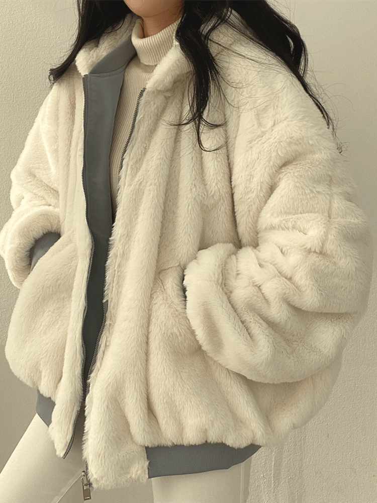 Emily | Gemütliche Übergroße Damen Winterjacke für Winter 2