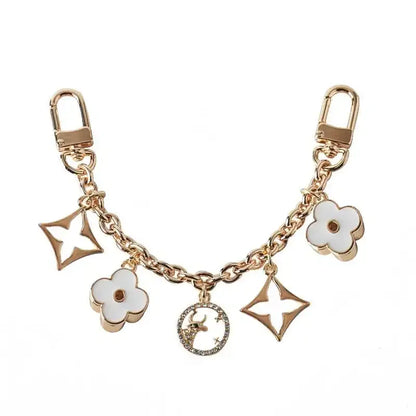 Fashion New Product Black and White Four Leaf Old Flower Trendy Jewelry Bag Decoration Chain Phone Decoration Pendant Accessory 4