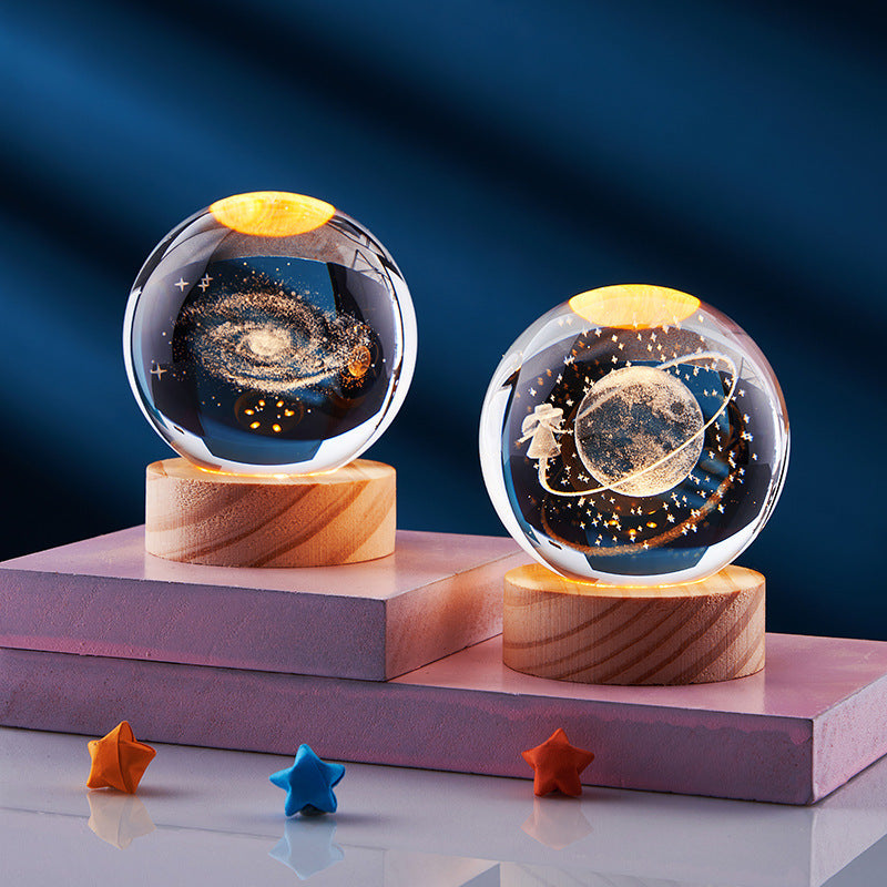 GleamSphere – Elegante 3D-Nachtlampe 1