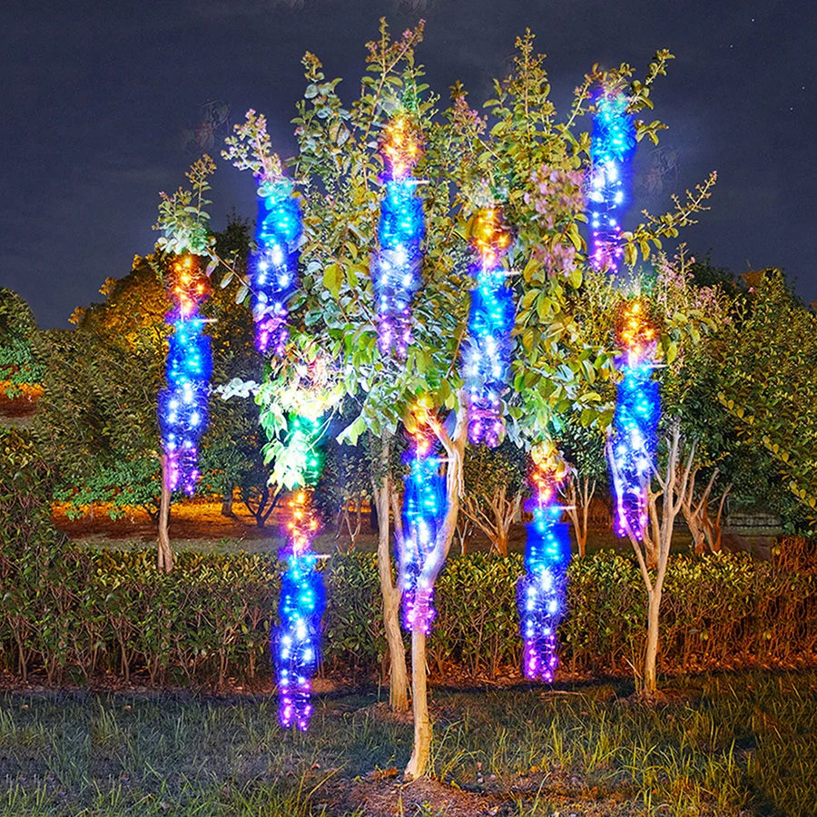GlowCascade – Hängende LED-Lichterketten für Garten & Party 2