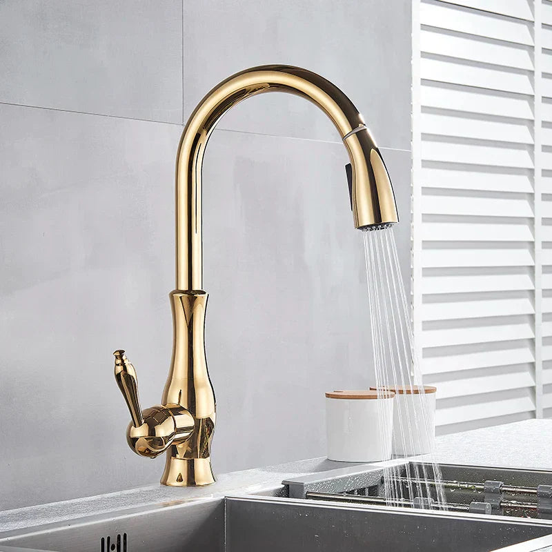 GoldenFlow – Stilvoller goldener Wasserhahn 1