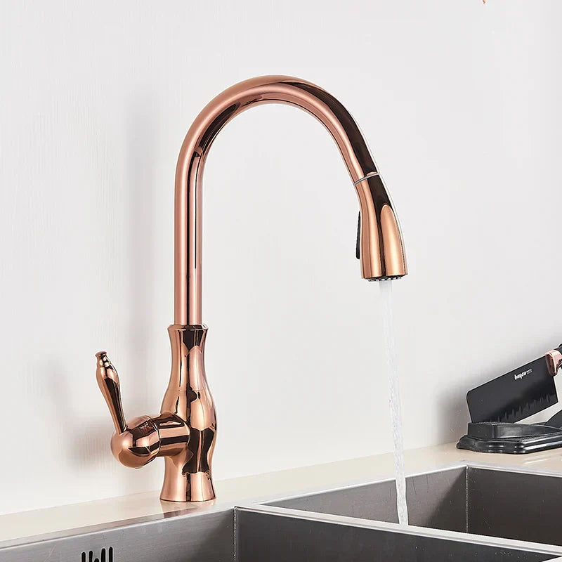 GoldenFlow – Stilvoller goldener Wasserhahn 5
