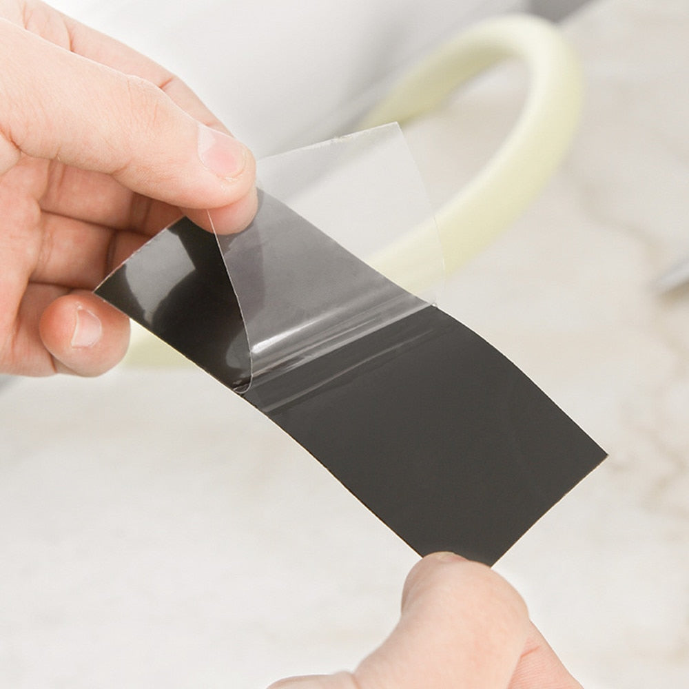 Waterproof sealing tape for pipe repairs – strong adhesion for indoor and outdoor areas