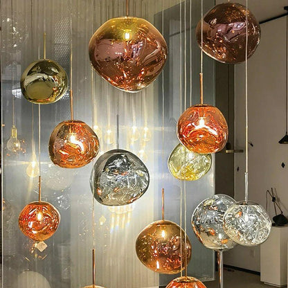 GentleGlow – Clear pendant light for a calming atmosphere
