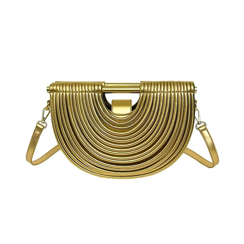 Handgewebte Abendtasche mit Halbmondmuster aus Seil 0