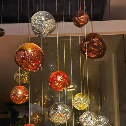 GentleGlow – Clear pendant light for a calming atmosphere