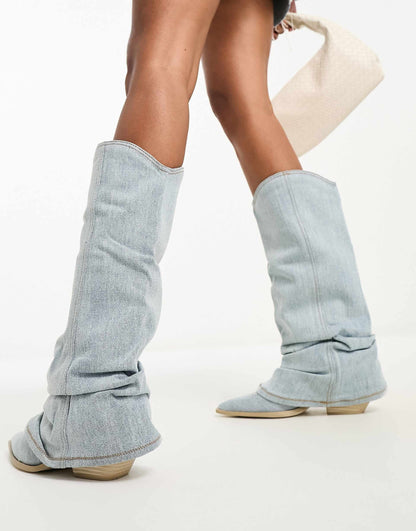 Hellblaue Denim Stiefel für Damen – Trendige Boots mit Übergroßer Welle und Spitzennase, Ideal für Casual Streetstyle 2