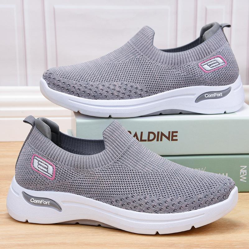 Herren Slip-On Sneaker Atmungsaktiv Komfortabel Flexibles Design 1