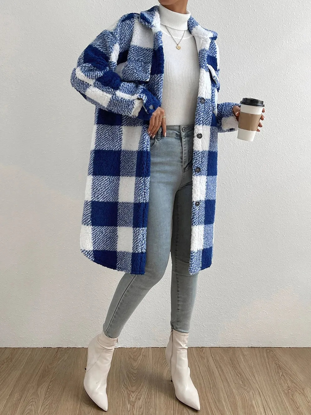 Juliette | Langer karierter Teddyfleece-Wintermantel für Damen – Weich & Schick 2