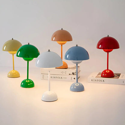 EisLicht – Modern table lamp design