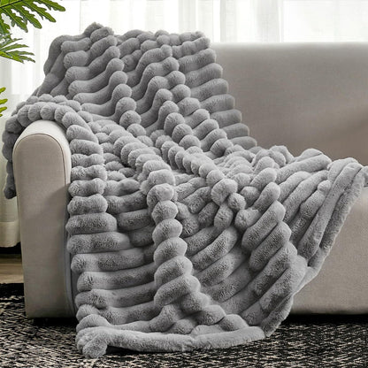 Kuscheldecke für Erwachsene Plüsch Weich 150x200 cm Ganzjährig 1