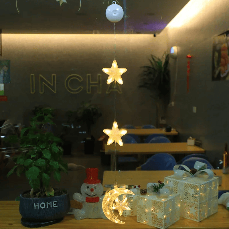 LED Schneeflocken Sternlampe – Dekorative Weihnachtslampe mit Saugnapf für Fenster und Bäume, 10 cm Durchmesser 18