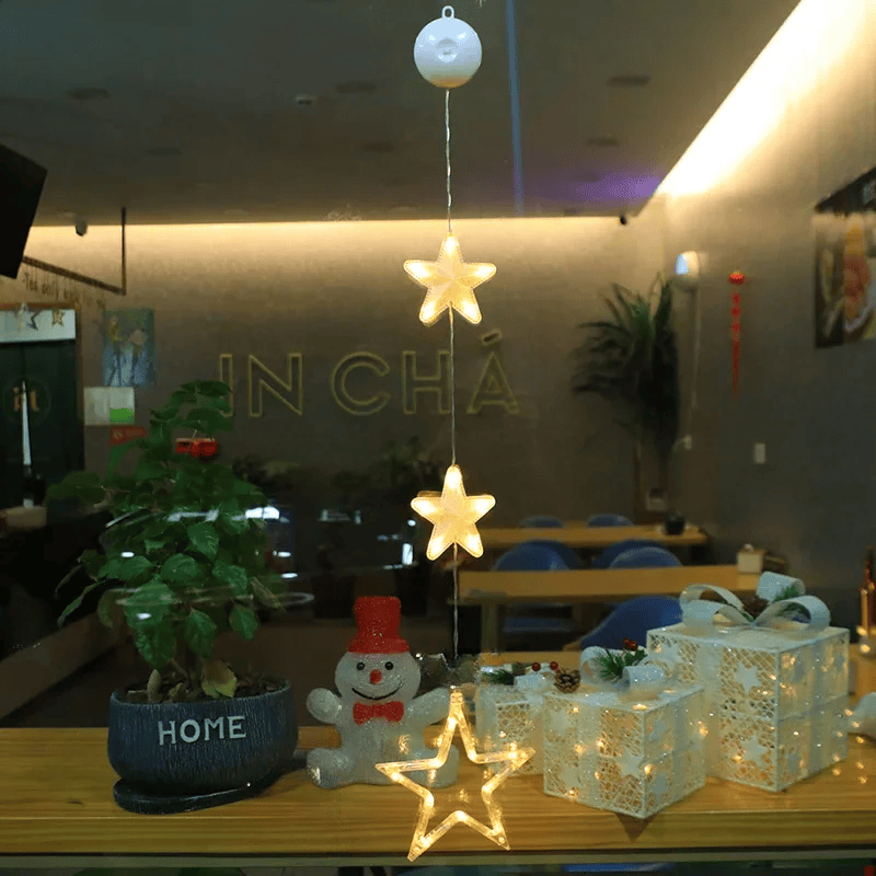 LED Schneeflocken Sternlampe – Dekorative Weihnachtslampe mit Saugnapf für Fenster und Bäume, 10 cm Durchmesser 23