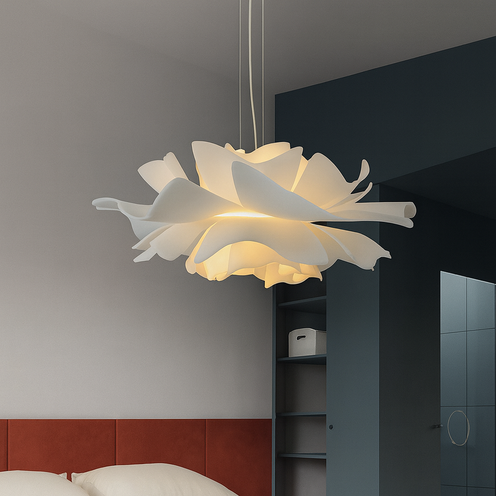 Leofora | Elegante Hängende Deckenlampe mit Blumenblättern 1
