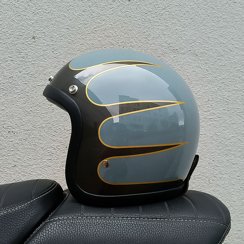 ClassicCruise | Low-profile motorcycle helmet in retro style – ECE & DOT compliant