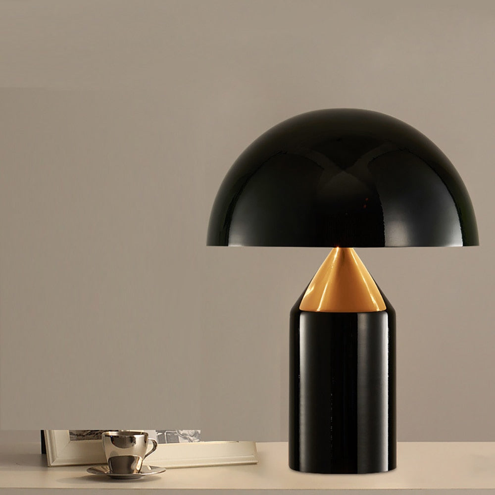 LumeTouch – Minimalistische Tischleuchte mit innovativer Touch-Funktion 4