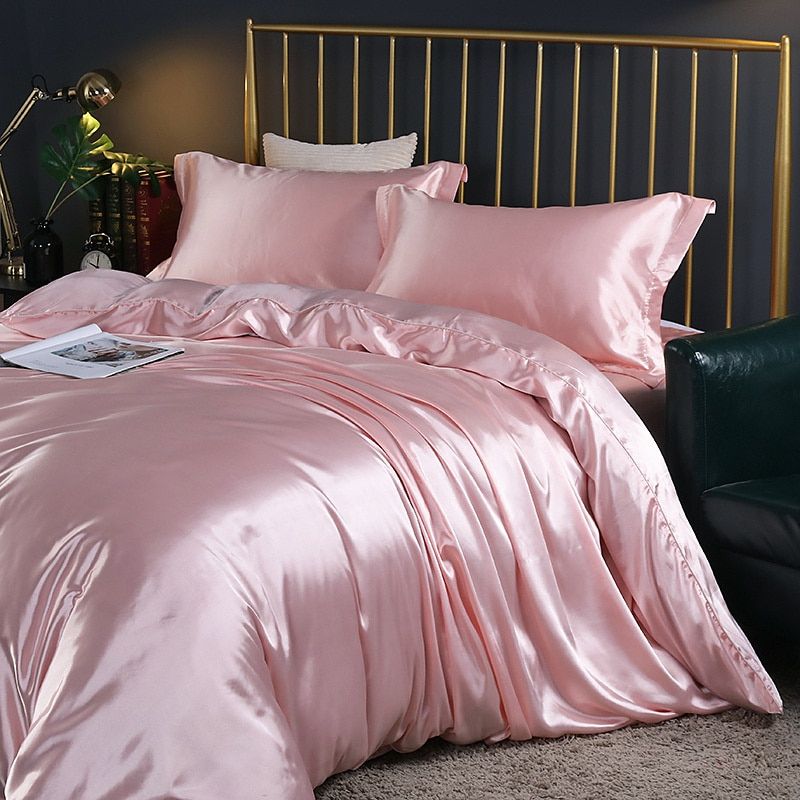 LuxeGlow – Satin-Bettwäscheset mit Baumwollgefühl 2