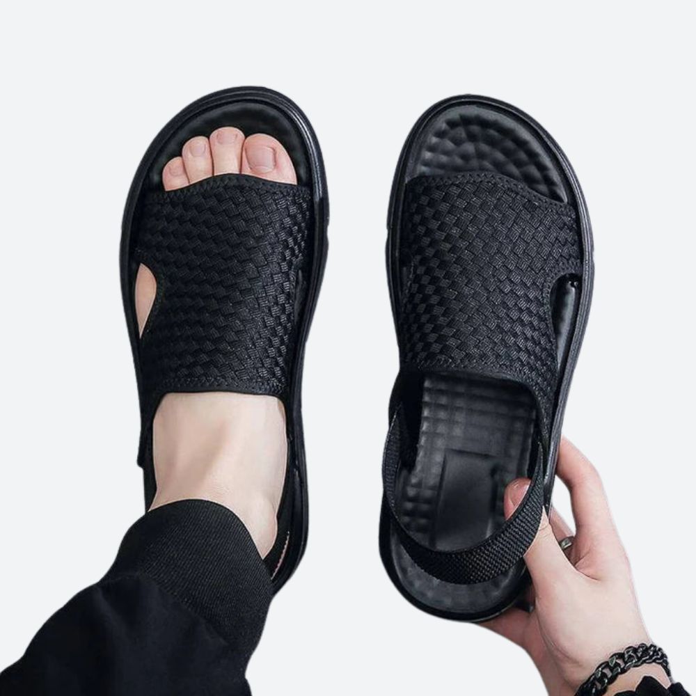 https://cdn.shopify.com/s/files/1/0748/5590/7594/files/Melton.jpg?v=1720541717