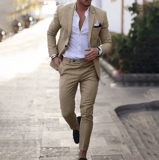 https://cdn.shopify.com/s/files/1/0886/0765/4234/files/Michael-Blazerundhosefurherren_faf37456-4e4d-4fe0-bb0b-b71624cb19c1.png?v=1723761926