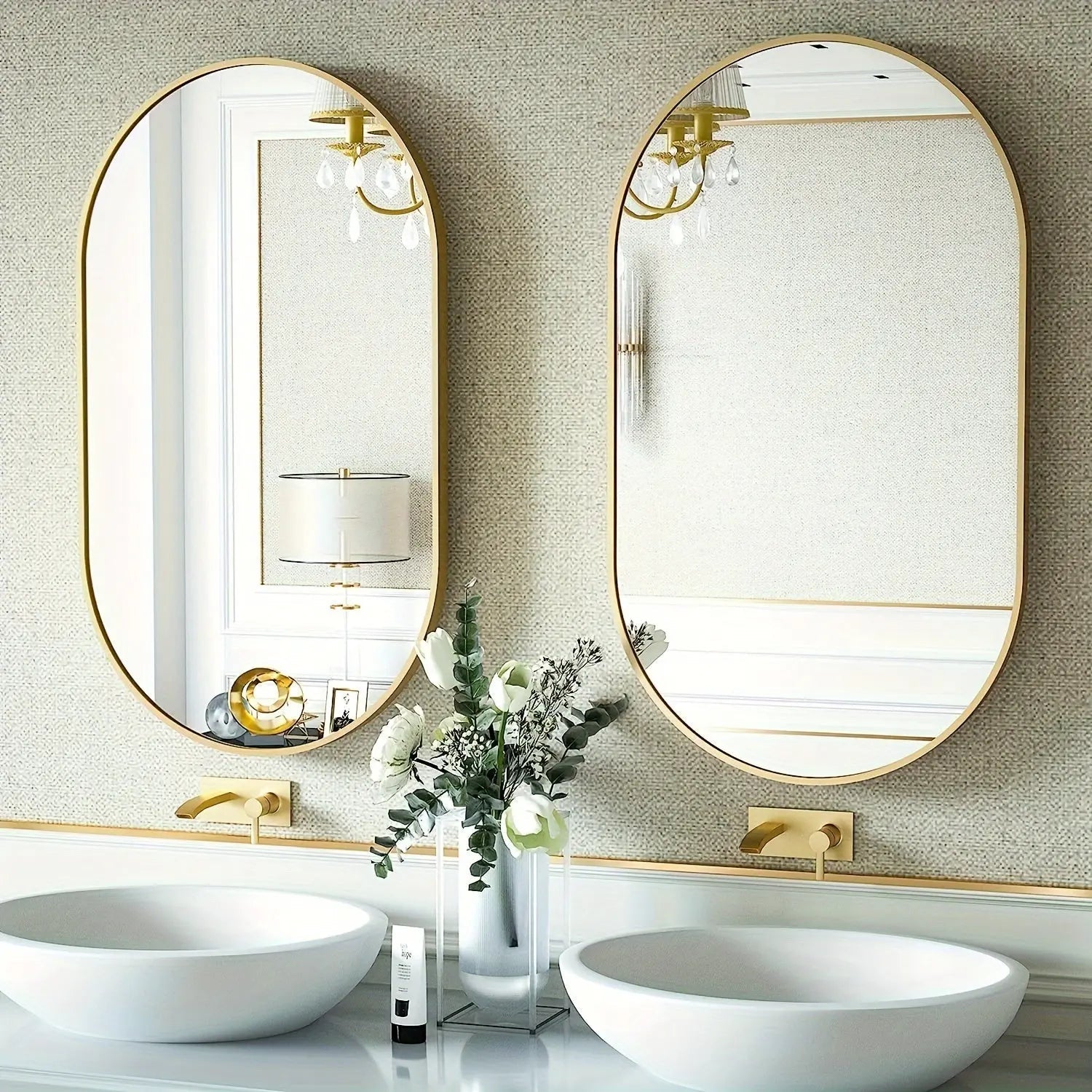 MirrorLuxe – Elegante ovale Spiegelung 6