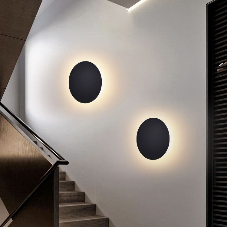 Moderne LED Wandleuchte Schwarz für Innenräume – Stilvolle Metallrunde mit Warmem Licht für Schlafzimmer und Wohnzimmer 0