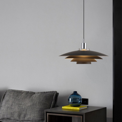 Moderne niedrige Pendelleuchte aus Metall 4