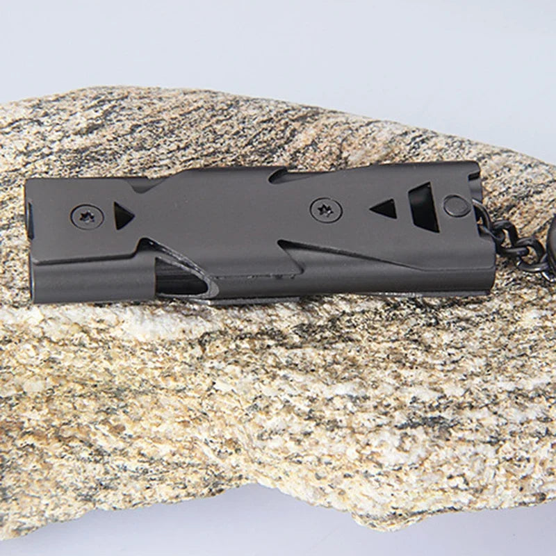 Notfallpfeife aus Aluminium und Edelstahl – 120 dB Lautstärke, Wetterfest und Ultraleicht, Kompakt für Outdoor-Abenteuer 0