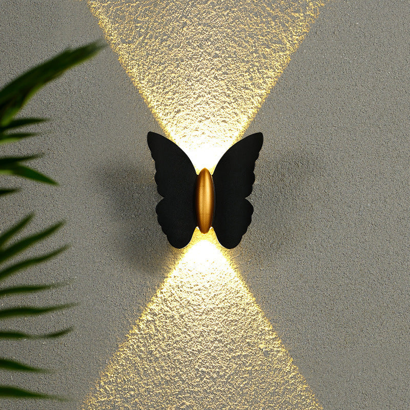 Novora | Bezaubernde Schmetterlings-Außenwandleuchte für minimalistische Eleganz 0