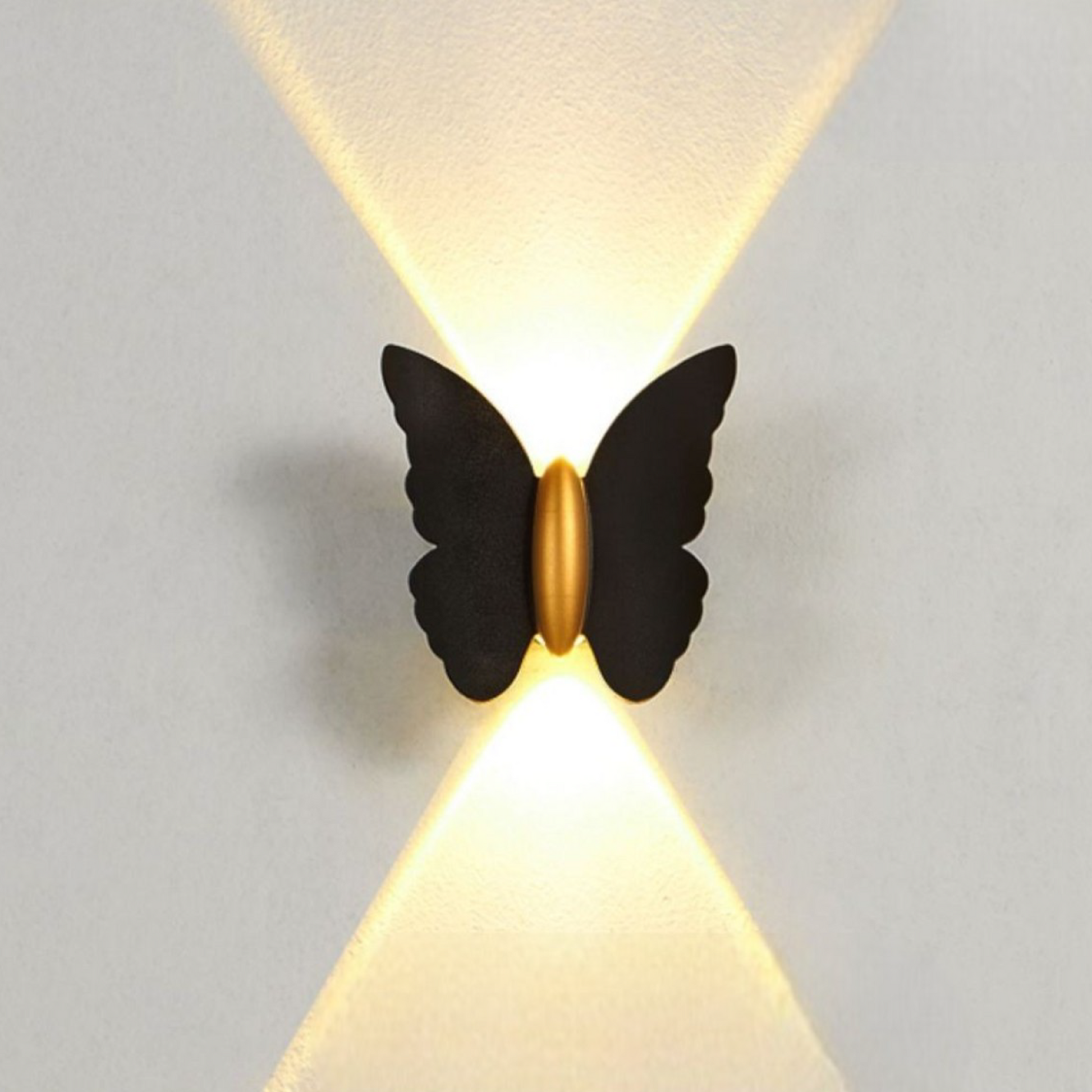 Novora | Bezaubernde Schmetterlings-Außenwandleuchte für minimalistische Eleganz 5