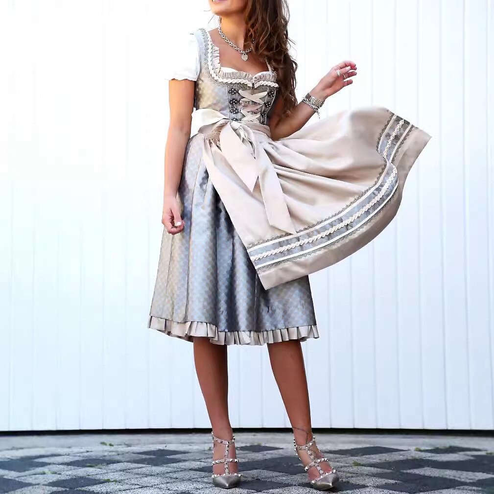 Oktoberfest Apricot Elegantes Dirndlkleid mit Schürze 1