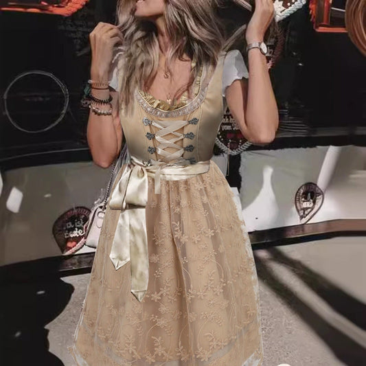 Oktoberfest Apricot Vintage Dirndl Kleid mit Schürze 0