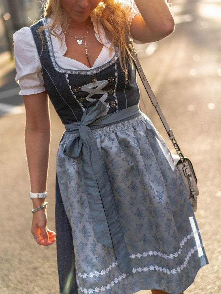 Oktoberfest Blaues klassisches Dirndlkleid mit Schürze 2